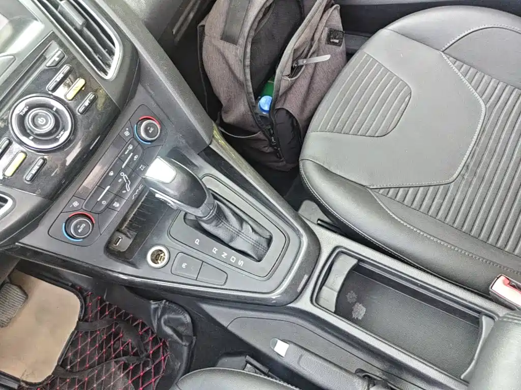 Ford Focus — миниатюра 14
