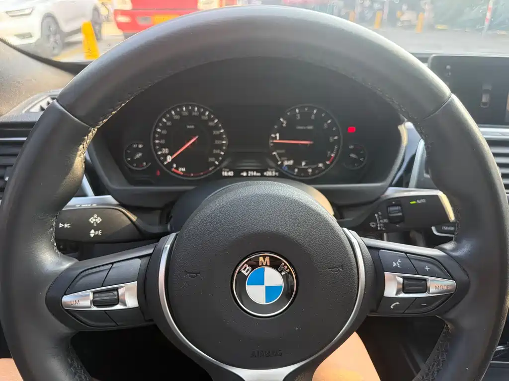 BMW 3 Series GT — миниатюра 12