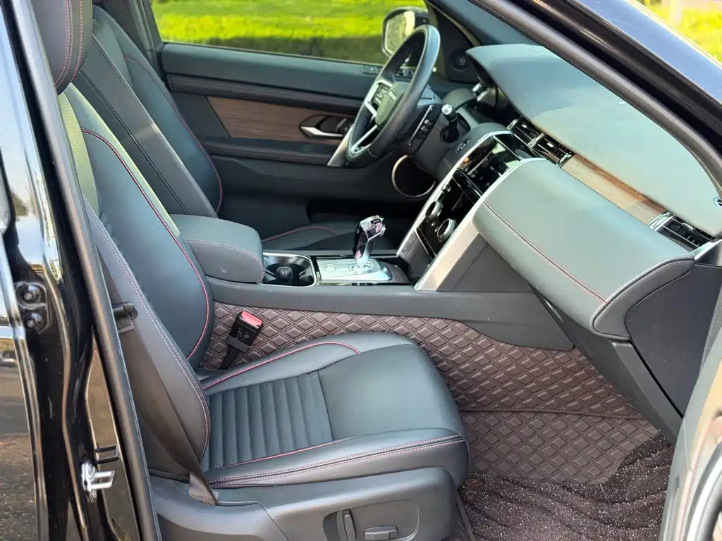 Land Rover Discovery Sport — миниатюра 12