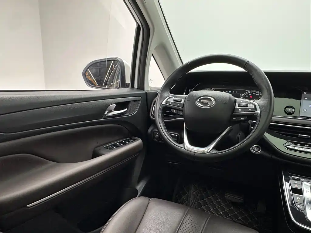 GAC Motor Trumpchi M6 — миниатюра 15