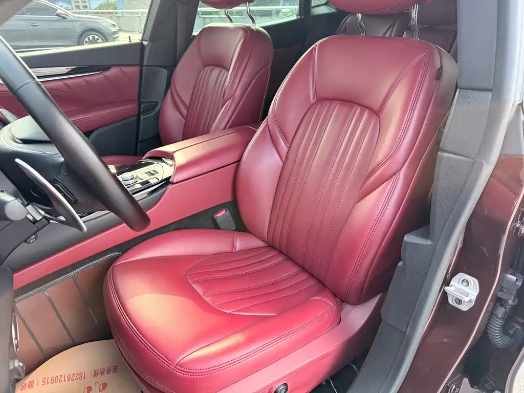 Maserati Levante — миниатюра 9