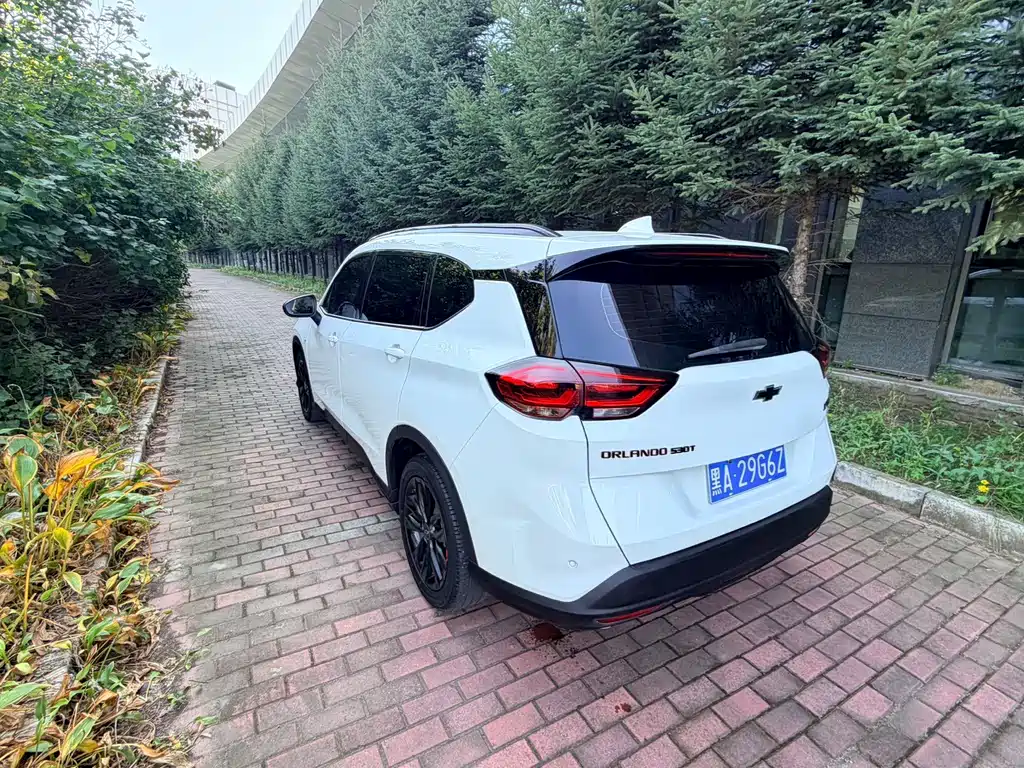 Chevrolet Volando — миниатюра 4