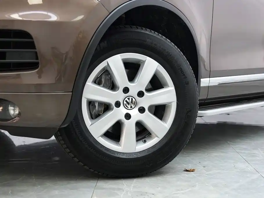 Volkswagen Touareg — миниатюра 3