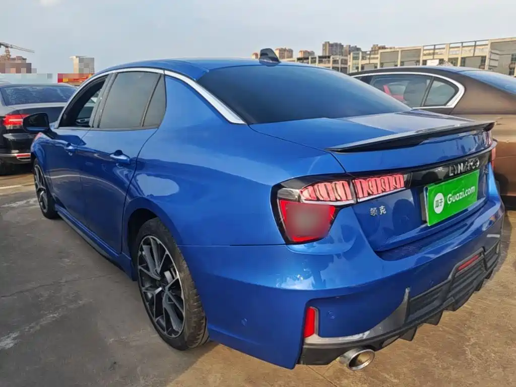 Lynk & Co 03 — миниатюра 5