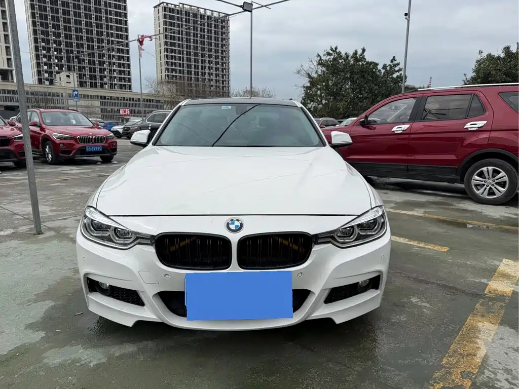 BMW 3 SERIES