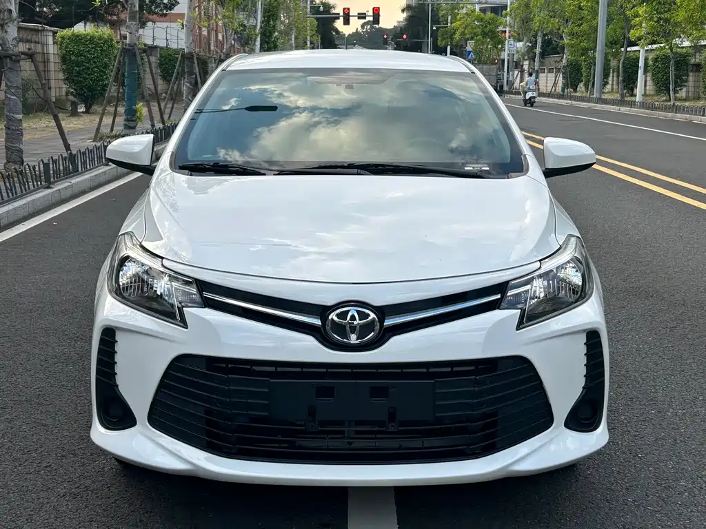 Toyota Vios — миниатюра 2