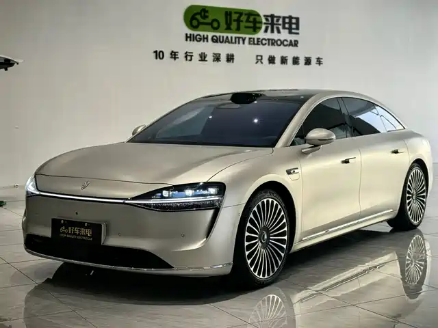 AITO ENJOY THE WORLD S9 2024