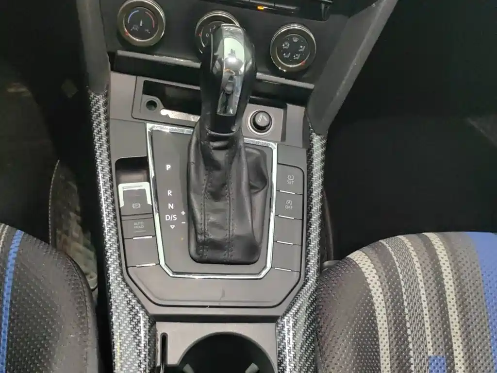Volkswagen Lamando — миниатюра 12
