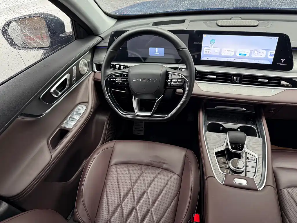 Chery Tiggo 8 PRO — миниатюра 5