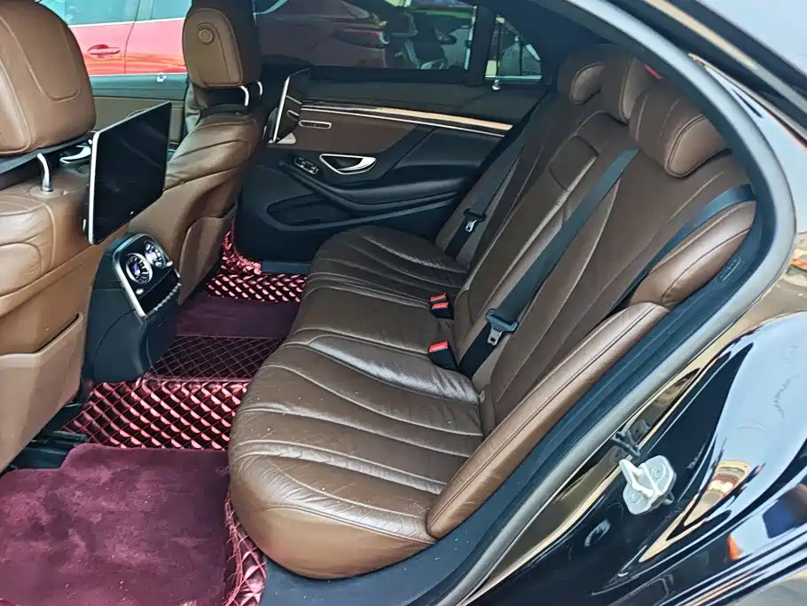 Mercedes-Benz S-Class — миниатюра 11