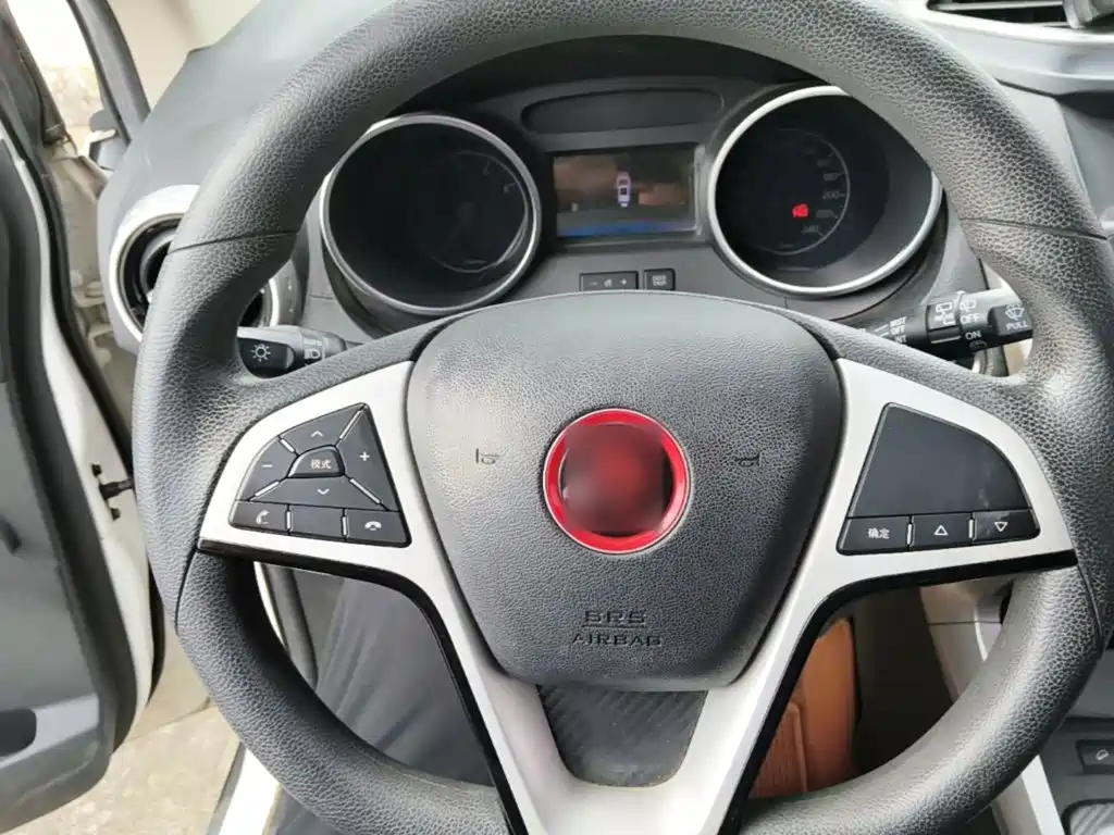 BYD Yuan — миниатюра 11