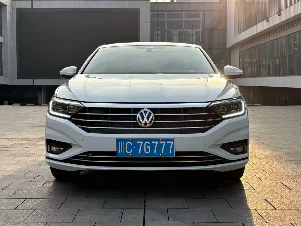 Volkswagen Sagitar 2022 280TSI DSG