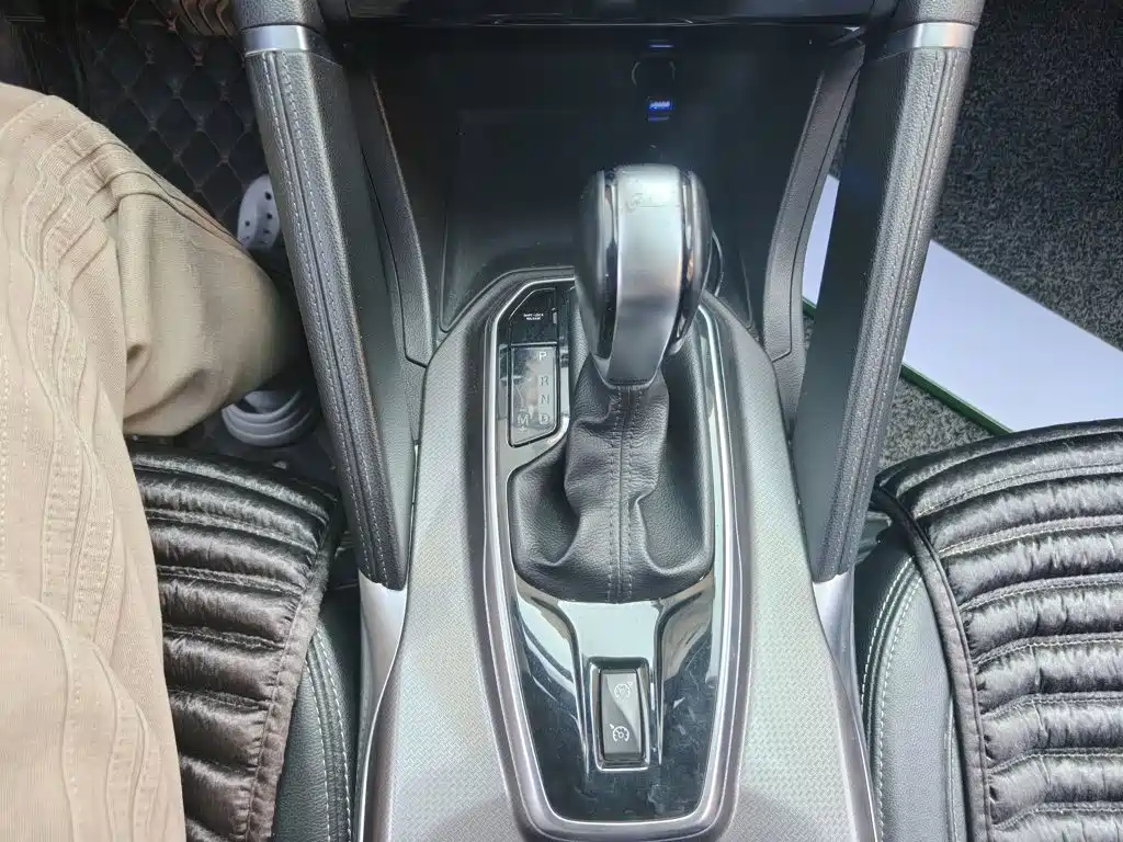 Renault Koleos — миниатюра 7