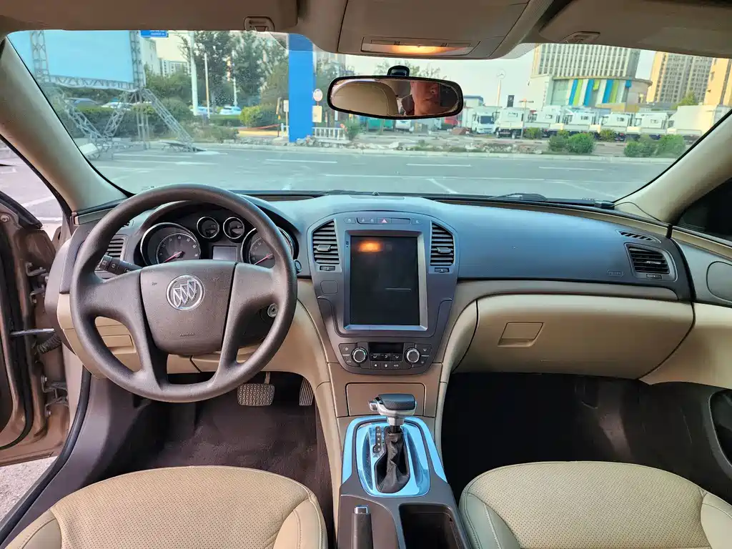 Buick Regal — миниатюра 9