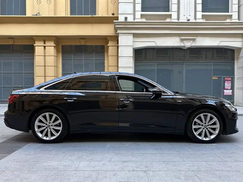 Audi A6L — миниатюра 4