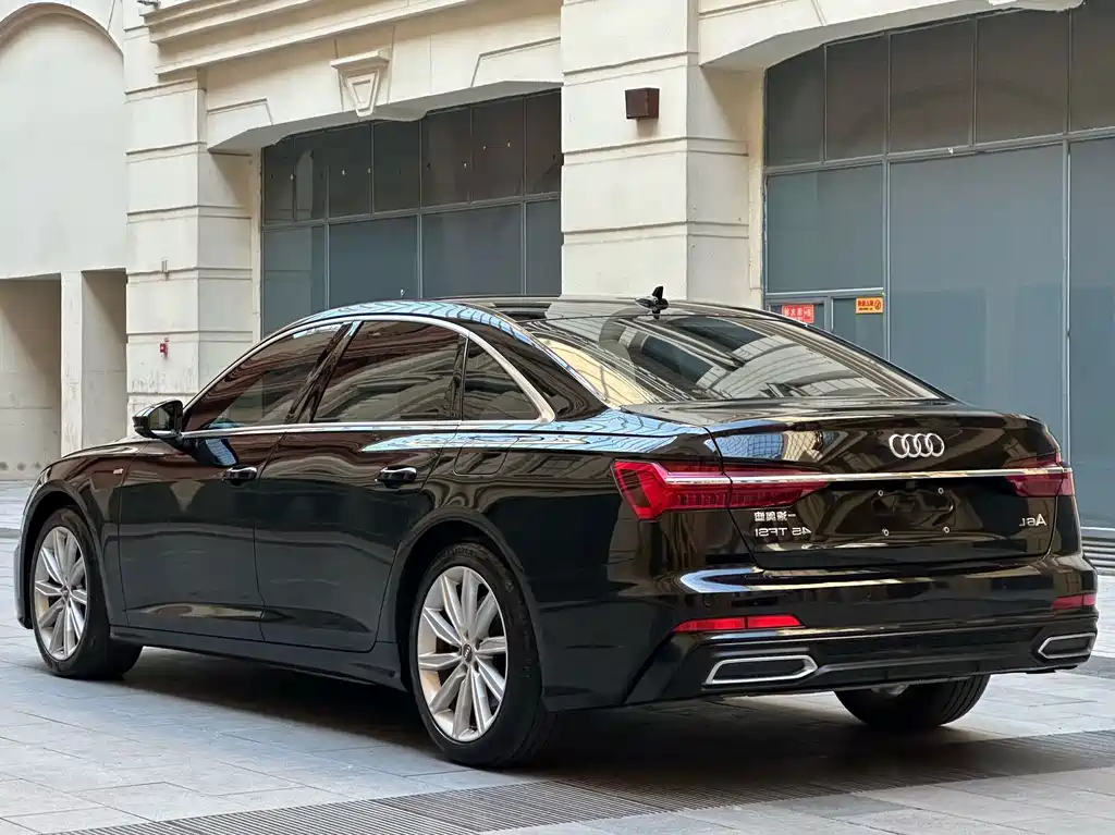 Audi A6L — миниатюра 7
