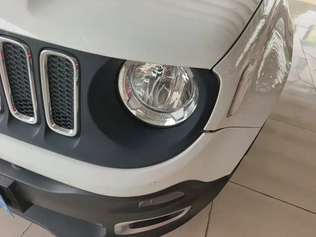 Jeep Renegade — миниатюра 24