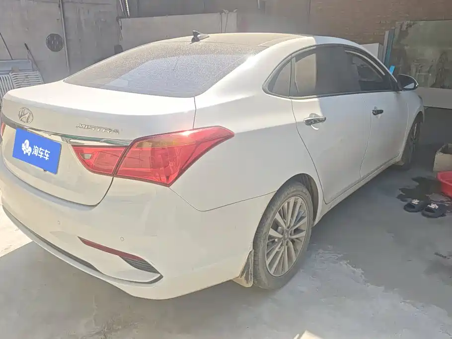 Hyundai Mistra — миниатюра 3