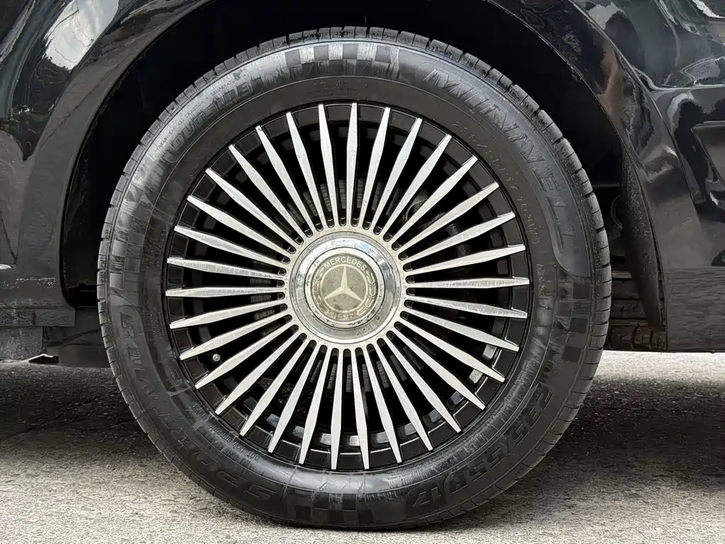 Mercedes-Benz Vito — миниатюра 5