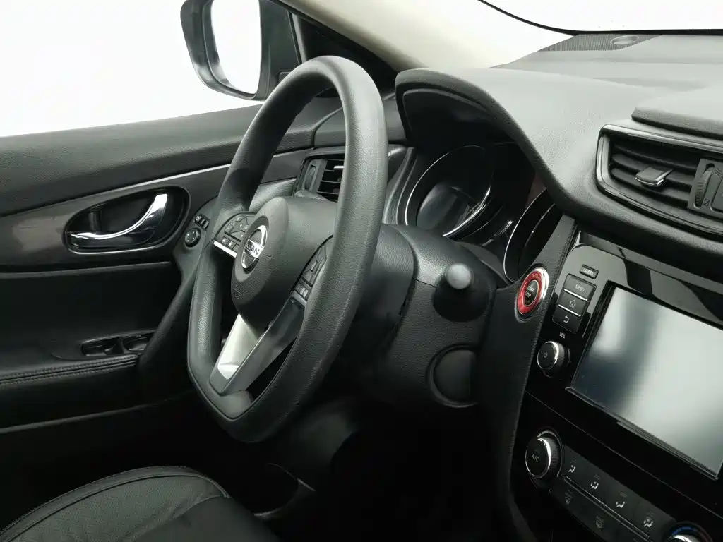 Nissan X-Trail — миниатюра 22
