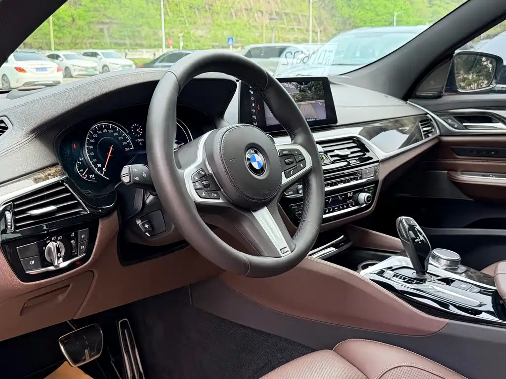 BMW 6 GT 2018 640i xDrive M Sport