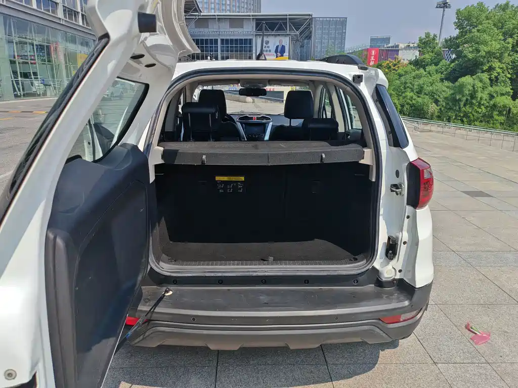 BYD Yuan EV — миниатюра 16