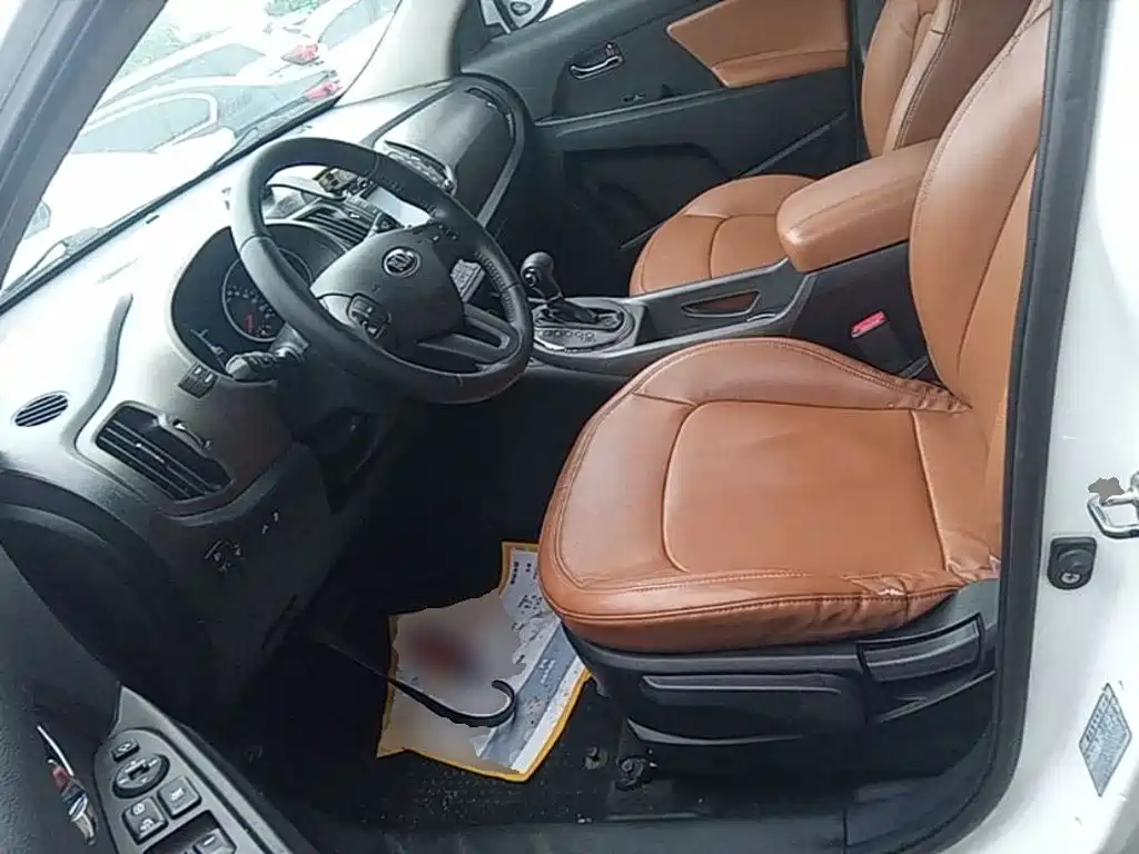 Kia Sportage — миниатюра 15