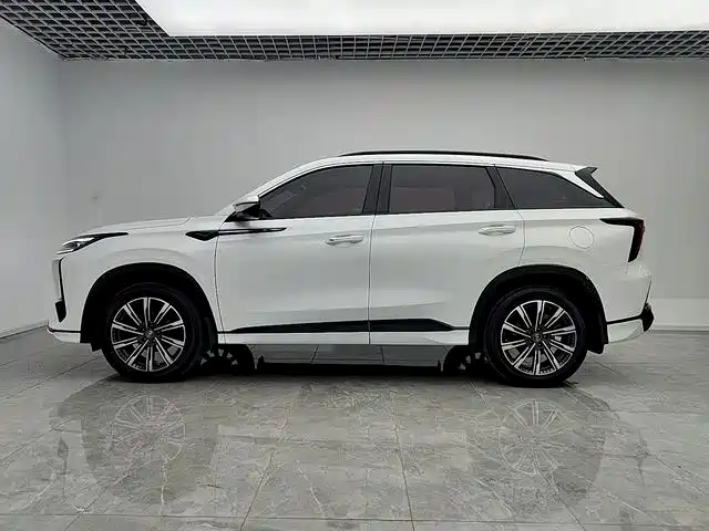 CHANGAN CS75 PLUS