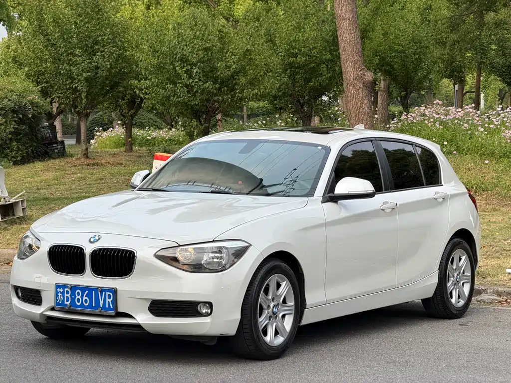 BMW 1 Series (Import) 2015