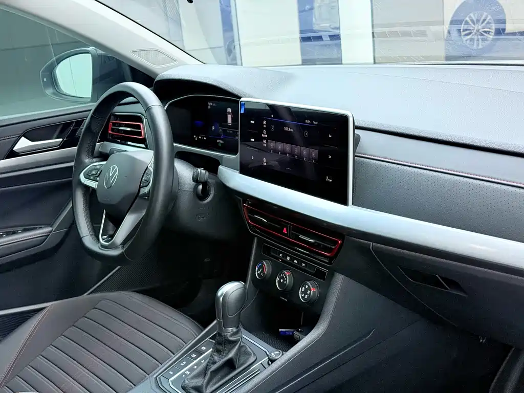 Volkswagen Lavida — миниатюра 6