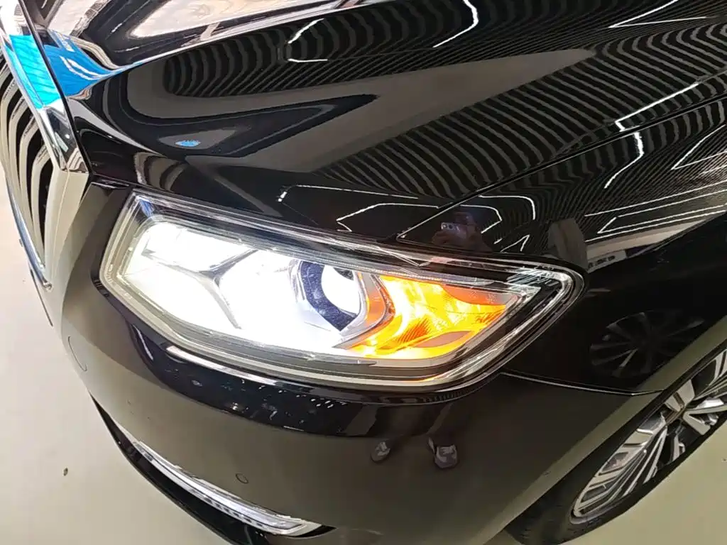 Hongqi Hongqi H7 — миниатюра 24
