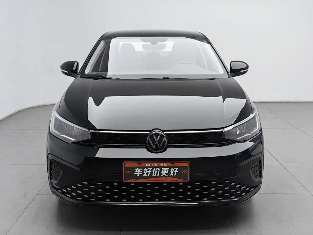 Volkswagen Lavida — миниатюра 3