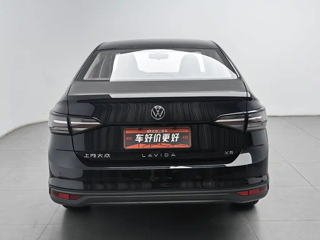 Volkswagen Lavida — миниатюра 4