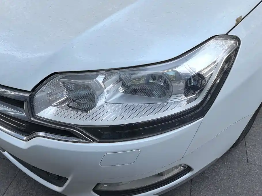 Citroen C5 — миниатюра 5