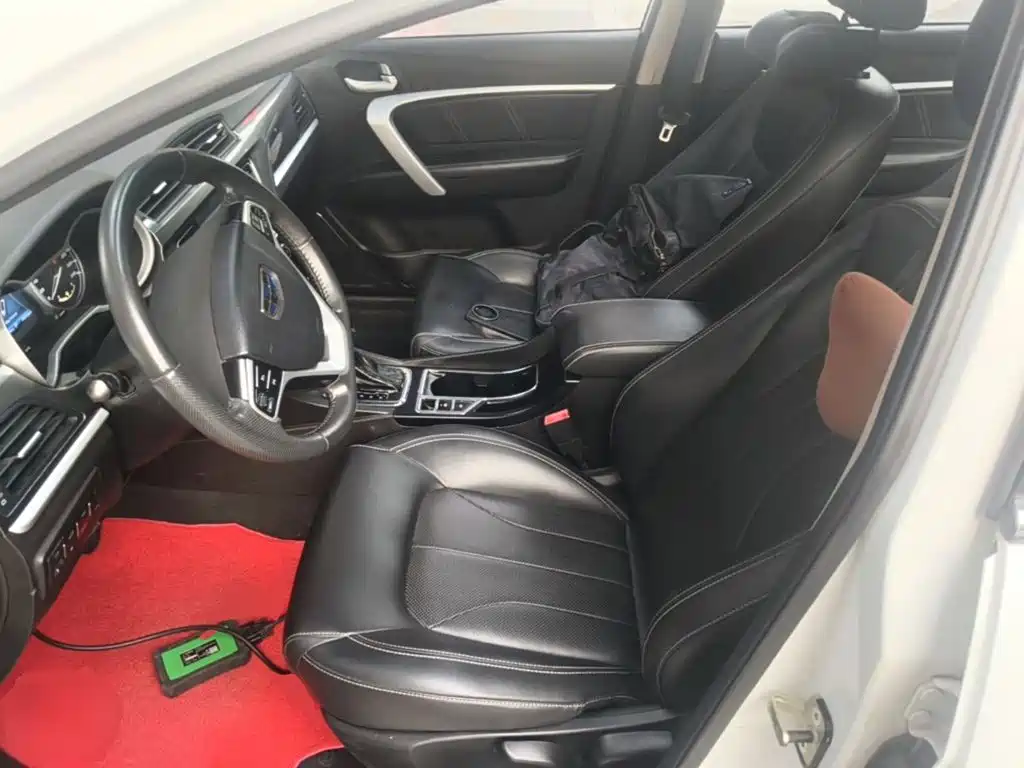 Geely Emgrand — миниатюра 15