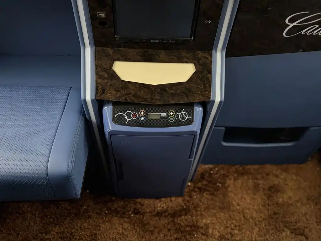 Cadillac Escalade — миниатюра 44