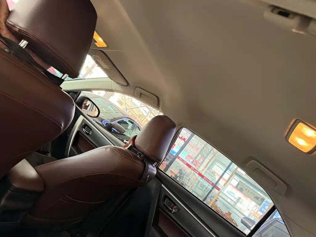 Toyota Corolla — миниатюра 19