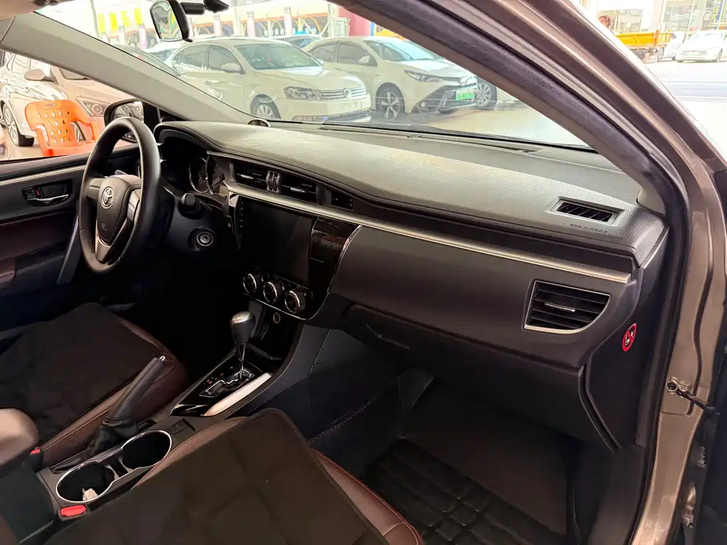 Toyota Corolla — миниатюра 31