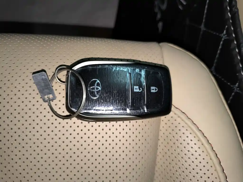 Toyota Highlander — миниатюра 9