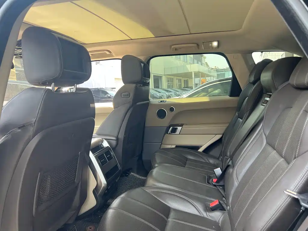 Land Rover Range Rover Sport 2015 3.0 SC V6 HSE DYNAMIC