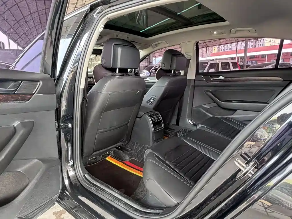 Volkswagen Magotan — миниатюра 4