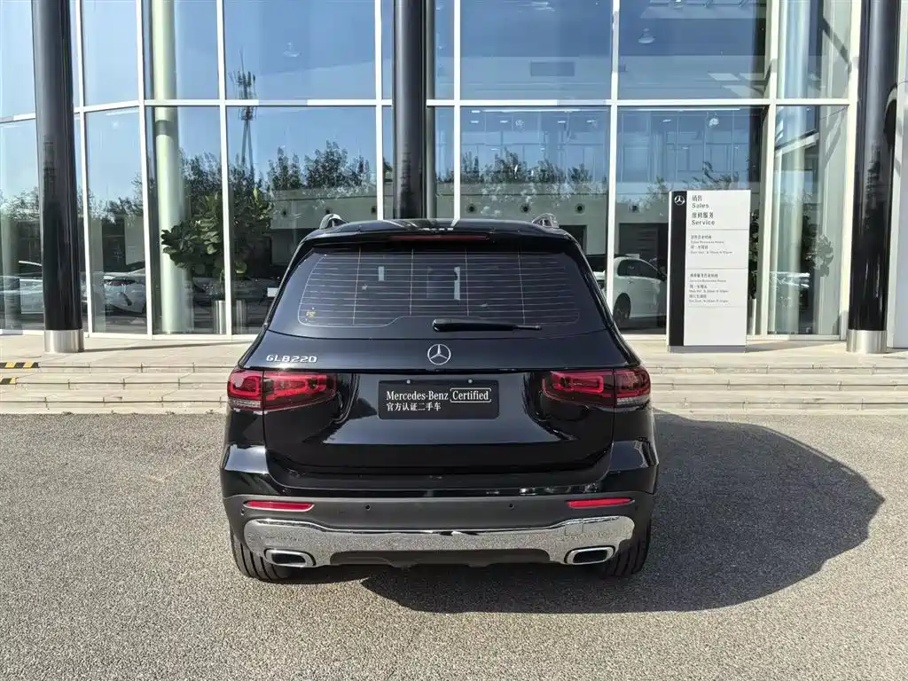 Mercedes-Benz GLB 2023 GLB 220