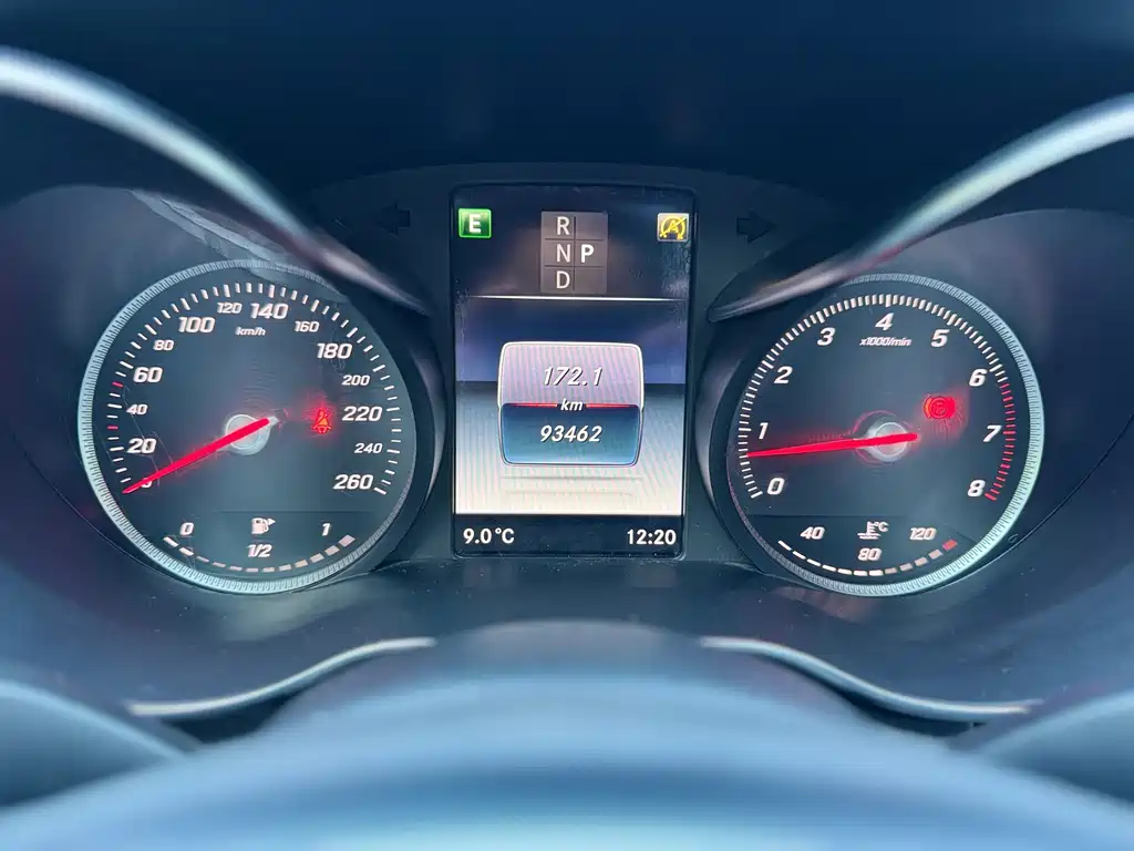 MERCEDES-BENZ C CLASS