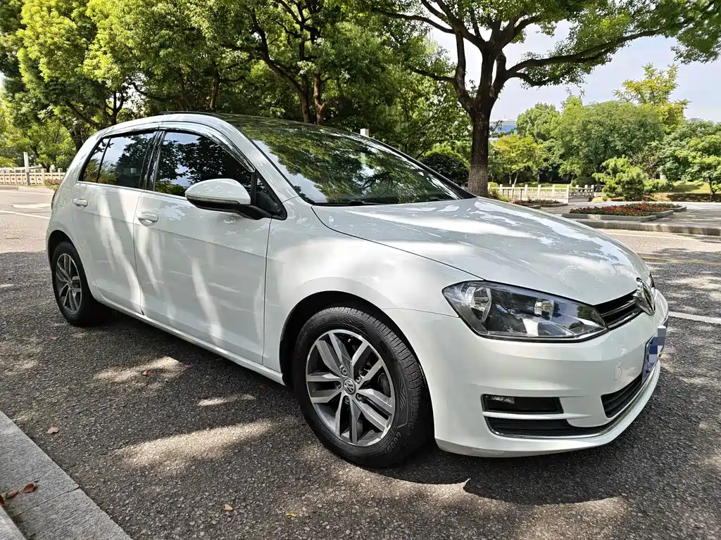 Volkswagen Golf — миниатюра 3