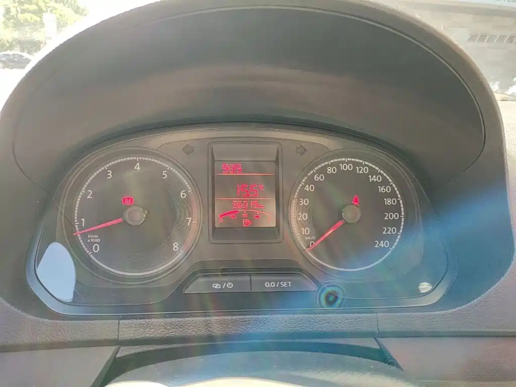 Volkswagen Jetta — миниатюра 14