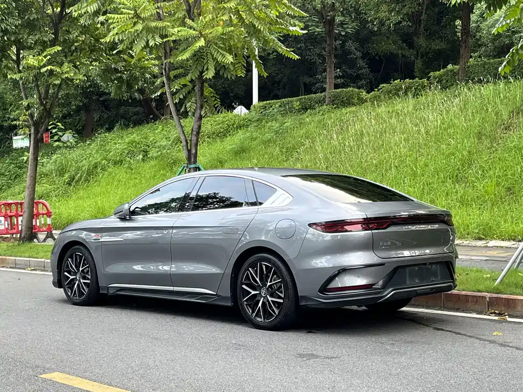 BYD Han — миниатюра 6