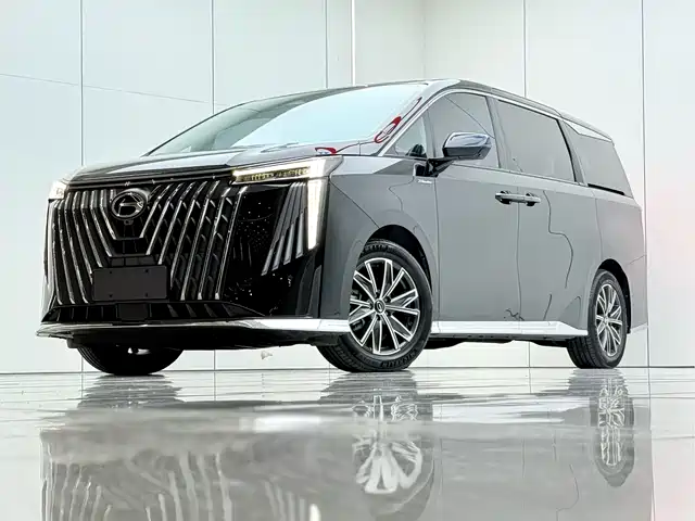 2023 GAC GN8