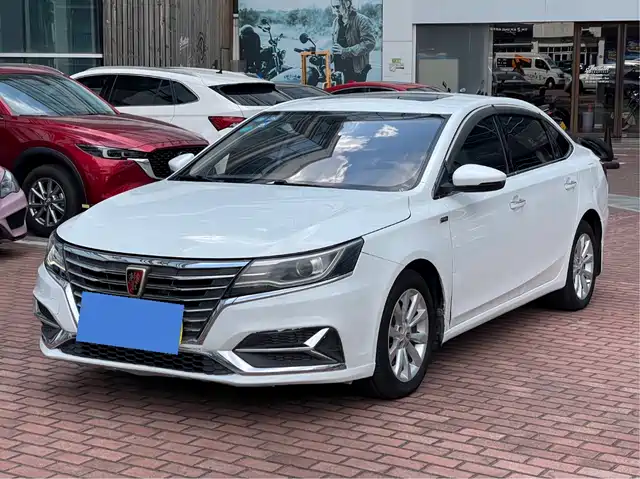 ROEWE  I6 NEW ENERGY 2018
