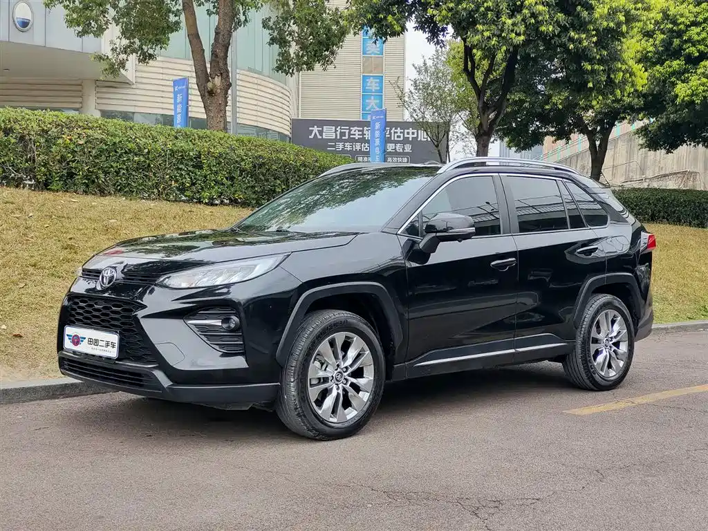 Toyota Wildlander 2024