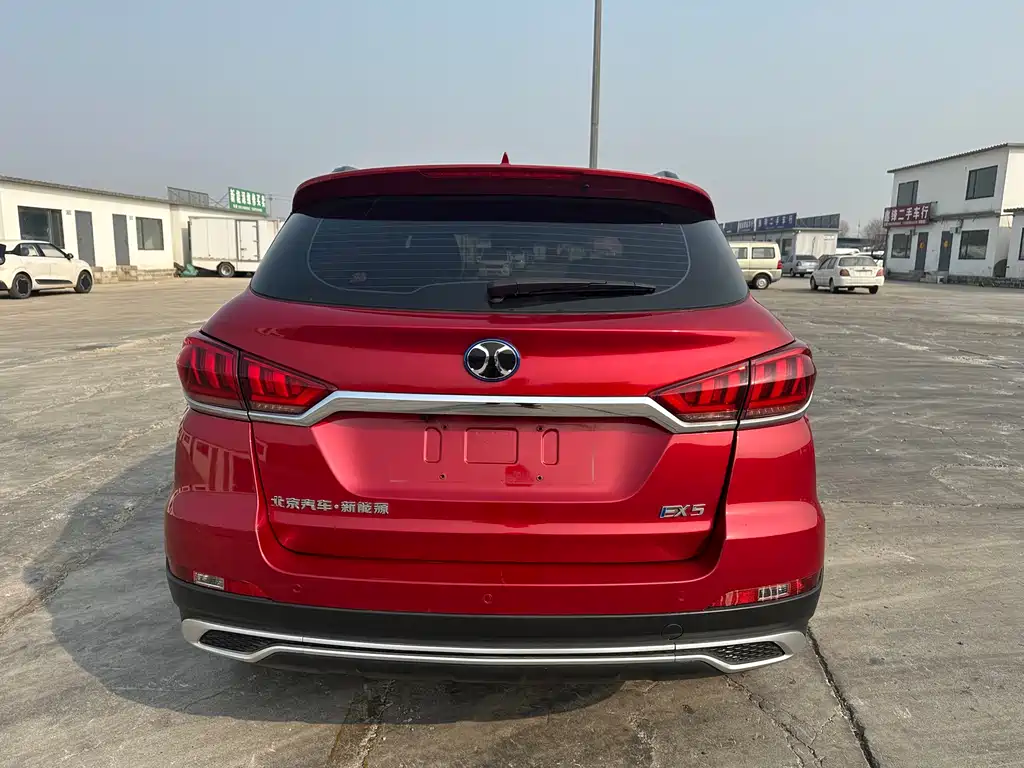 BAIC BEIJING EX5